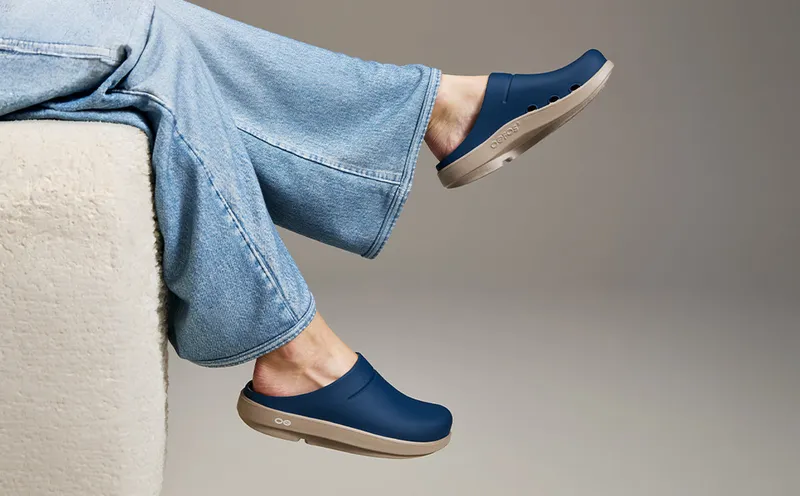 Women's OOcloog Luxe Clog