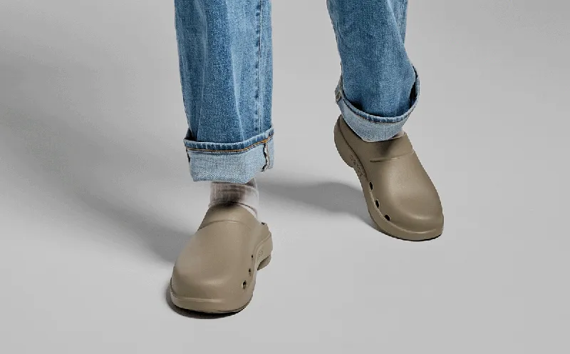 Women's OOcloog Clog