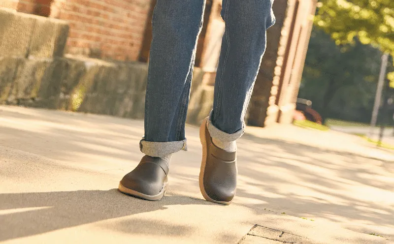 Men's OOcloog Stacked Clog